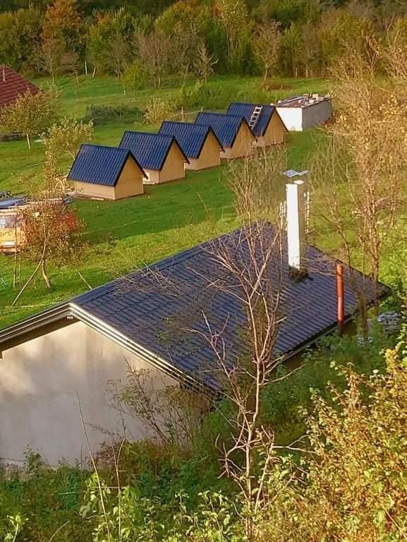 Camp Maglic Hotell Tjentiste Exteriör bild
